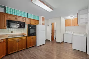 410 W Chester St, Lafayette, CO 80026 - Photo 11