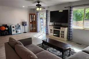 2557 S Dover St, Lakewood, CO 80227 - Photo 7