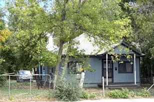 702 N Linden Ave, Trinidad, CO 81082 - Photo 1