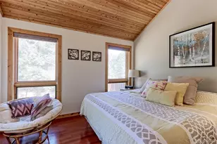 11886 Brook Rd, Golden, CO 80403 - Photo 15