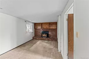 2591 S Eagle Cir, Aurora, CO 80014 - Photo 23