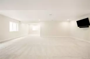 7110 S White Crow Wy, Aurora, CO 80016 - Photo 33