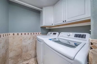 5519 S Versailles Street, Aurora, CO 80015 - Photo 19