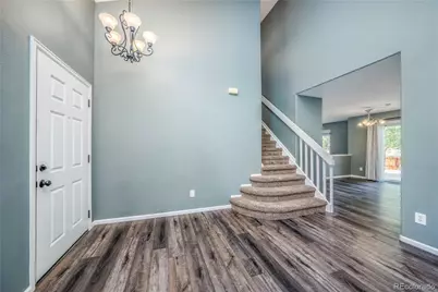 5519 S Versailles Street, Aurora, CO 80015 - Photo 5