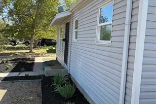 1989 Beeler St, Aurora, CO 80010 - Photo 9