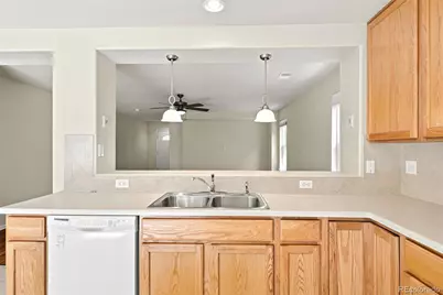 5526 Lewiston Street, Denver, CO 80239 - Photo 29