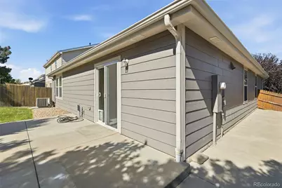 5526 Lewiston Street, Denver, CO 80239 - Photo 37