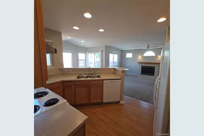 2866 S Tower Way, Aurora, CO 80013 - Photo 5