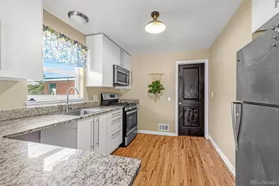 3351 Jasmine Street, Denver, CO 80207 - Photo 7