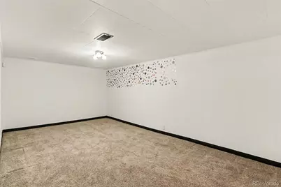 859 S Quieto Way, Denver, CO 80223 - Photo 15