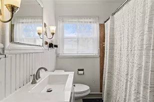 859 S Quieto Way, Denver, CO 80223 - Photo 13