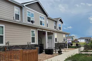 338 S 4th Ct, Deer Trail, CO 80105 - Photo 1