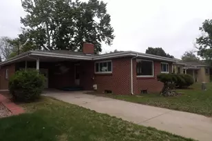 3015 Quebec St, Denver, CO 80207 - Photo 5