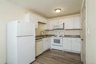2107 Preuss Rd, Colorado Springs, CO 80910 - Photo 7