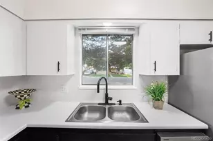 1818 Maplewood Dr, Pueblo, CO 81005 - Photo 7