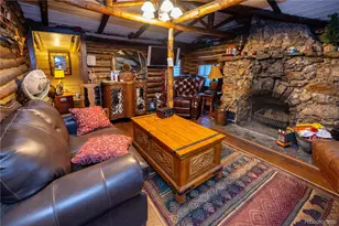 10637 Twin Spruce Rd, Golden, CO 80403 - Photo 9