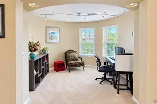10621 Briarglen Cir, Highlands Ranch, CO 80130 - Photo 5