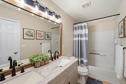 25983 E Geddes Circle, Aurora, CO 80016 - Photo 11