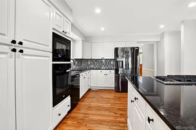 7041 Chestnut Hill Trail, Highlands Ranch, CO 80130 - Photo 15