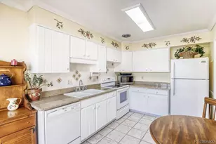 7453 W Cedar Cir, Lakewood, CO 80226 - Photo 9