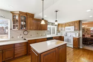 5900 E Caley Dr, Centennial, CO 80111 - Photo 9