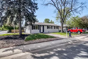 405 Elliott St, Longmont, CO 80504 - Photo 33