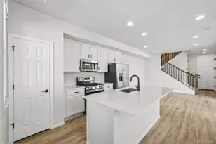 9109 Snake River St, Littleton, CO 80125 - Photo 9