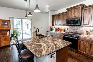 1922 Sunshine Peak Dr, Loveland, CO 80538 - Photo 15