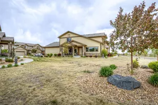 1922 Sunshine Peak Dr, Loveland, CO 80538 - Photo 41