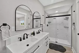 1580 S Zuni St, Denver, CO 80223 - Photo 31
