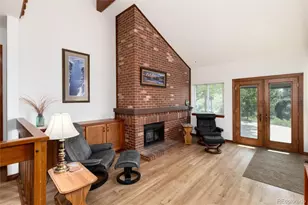 18396 E Berry Dr, Centennial, CO 80015 - Photo 17