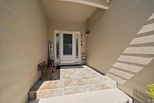6148 S Killarney Dr, Centennial, CO 80016 - Photo 3