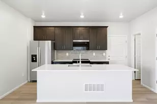 2189 E 164th Ave, Thornton, CO 80602 - Photo 7
