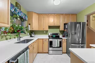 452 S Robb Way, Lakewood, CO 80226 - Photo 13