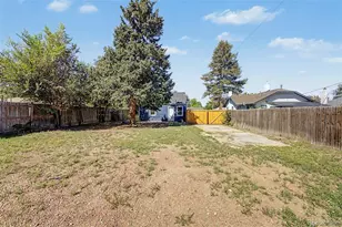 1334 Havana St, Aurora, CO 80010 - Photo 23