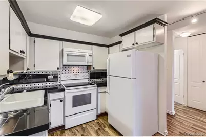 735 S Clinton Street #5B, Denver, CO 80247 - Photo 5