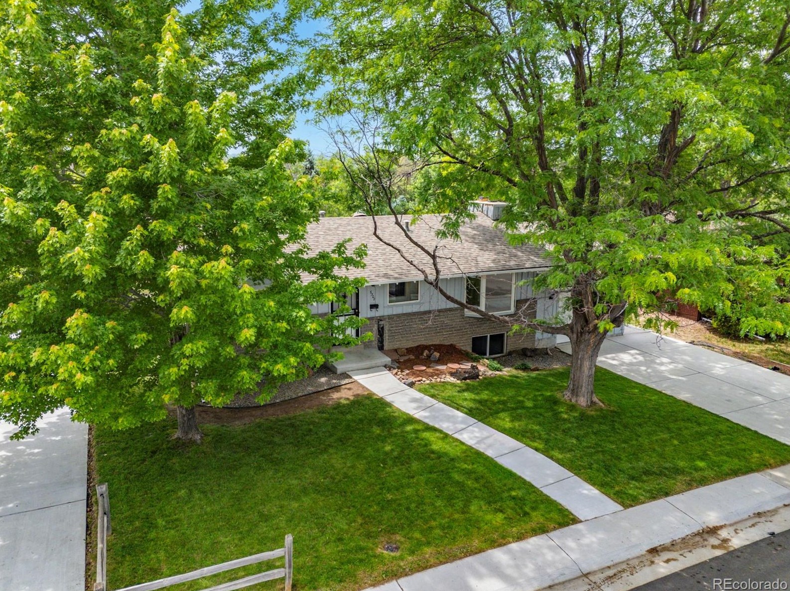 6302 61st Pl, Arvada CO  80003-5049 exterior