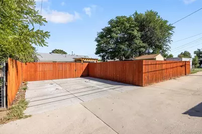 3613 N Harrison St, Denver, CO 80205 - Photo 31