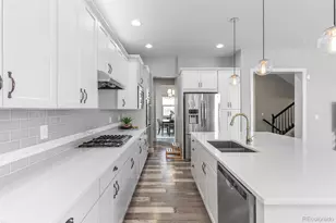 9442 E 53rd Ave, Denver, CO 80238 - Photo 5