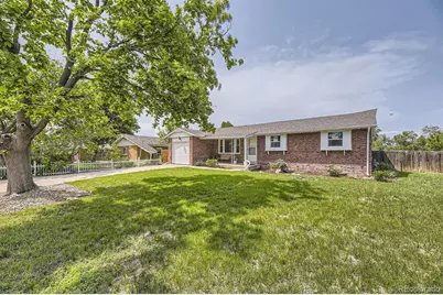 10633 E 6th Place, Aurora, CO 80010 - Photo 3