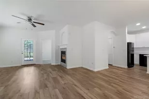 4251 S Blackhawk Cir, Aurora, CO 80014 - Photo 27