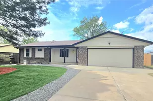 2123 S Olathe St, Aurora, CO 80013 - Photo 1
