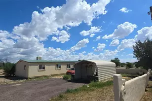 685 7th St, Penrose, CO 81240 - Photo 1