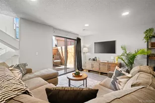 2895 S Locust St, Denver, CO 80222 - Photo 15