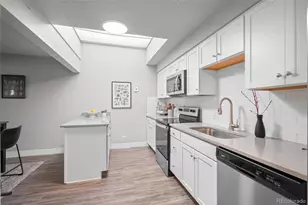 2895 S Locust St, Denver, CO 80222 - Photo 21