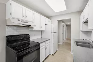 17351 E Mansfield Ave, Aurora, CO 80013 - Photo 11