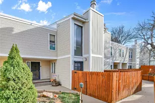 1050 S Monaco Parkway, Denver, CO 80224 - Photo 1