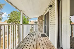 921 S Walden St, Aurora, CO 80017 - Photo 21