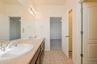 5613 S Elk Court, Aurora, CO 80016 - Photo 15