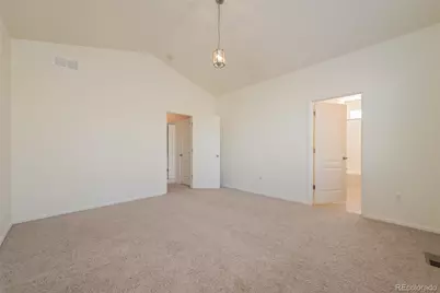 5613 S Elk Court, Aurora, CO 80016 - Photo 13